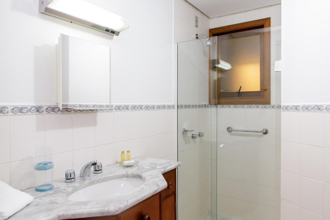Apartamento Amplo E Aconchegante Na Av Das Hortencias No Centro De グラマド エクステリア 写真