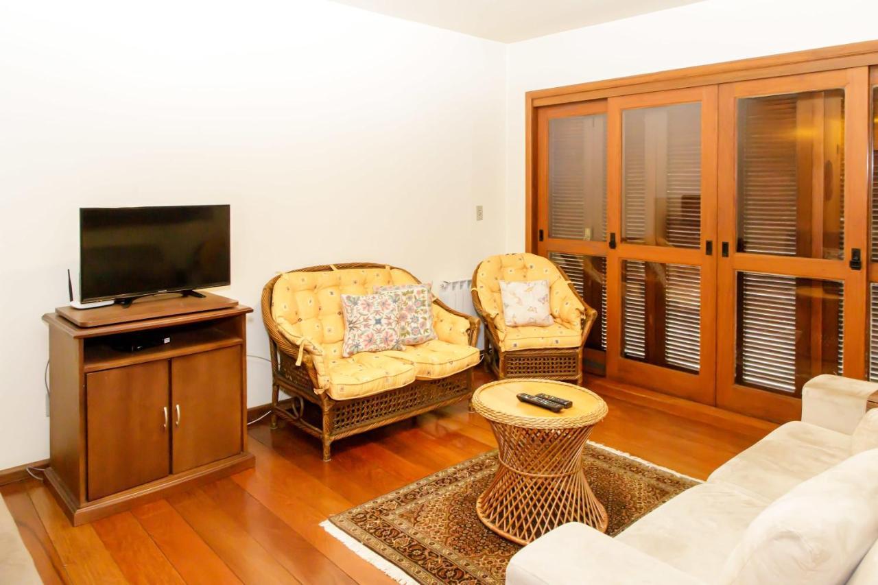 Apartamento Amplo E Aconchegante Na Av Das Hortencias No Centro De グラマド エクステリア 写真